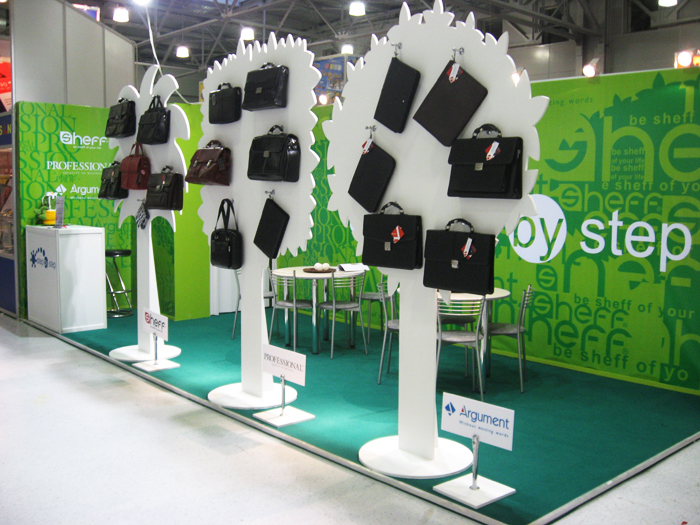 Эксклюзивный стенд для компании "Step by Step"